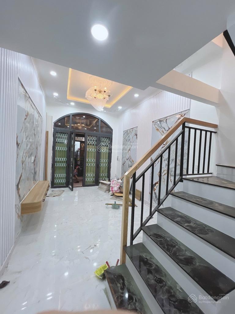 Bán nhà đẹp 3 tầng 45m2, 4PN tặng nội thất đẹp